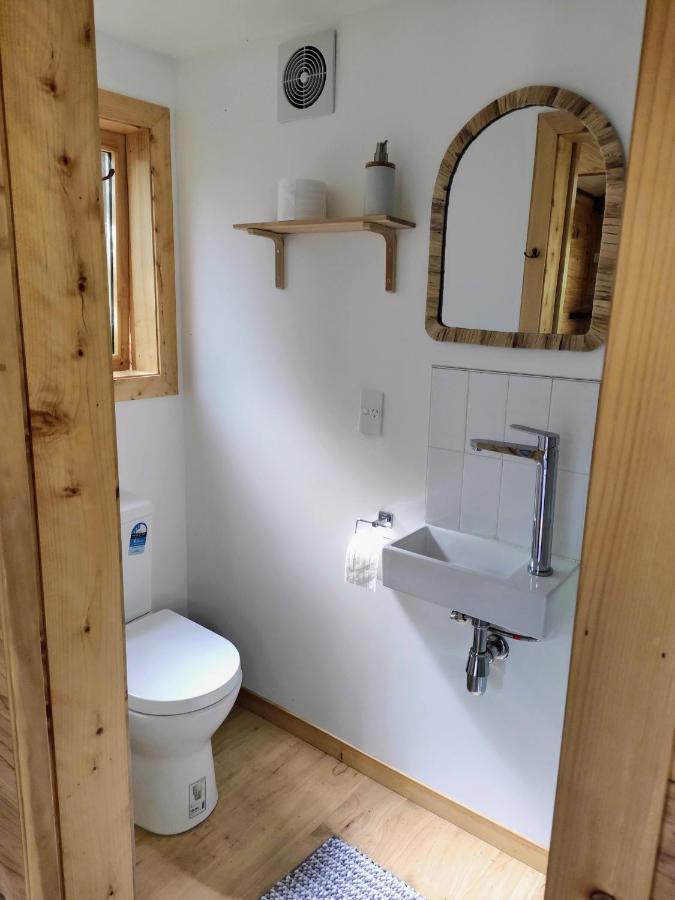 Maitai Whare Iti - Adventure Cabins & House ネルソン エクステリア 写真