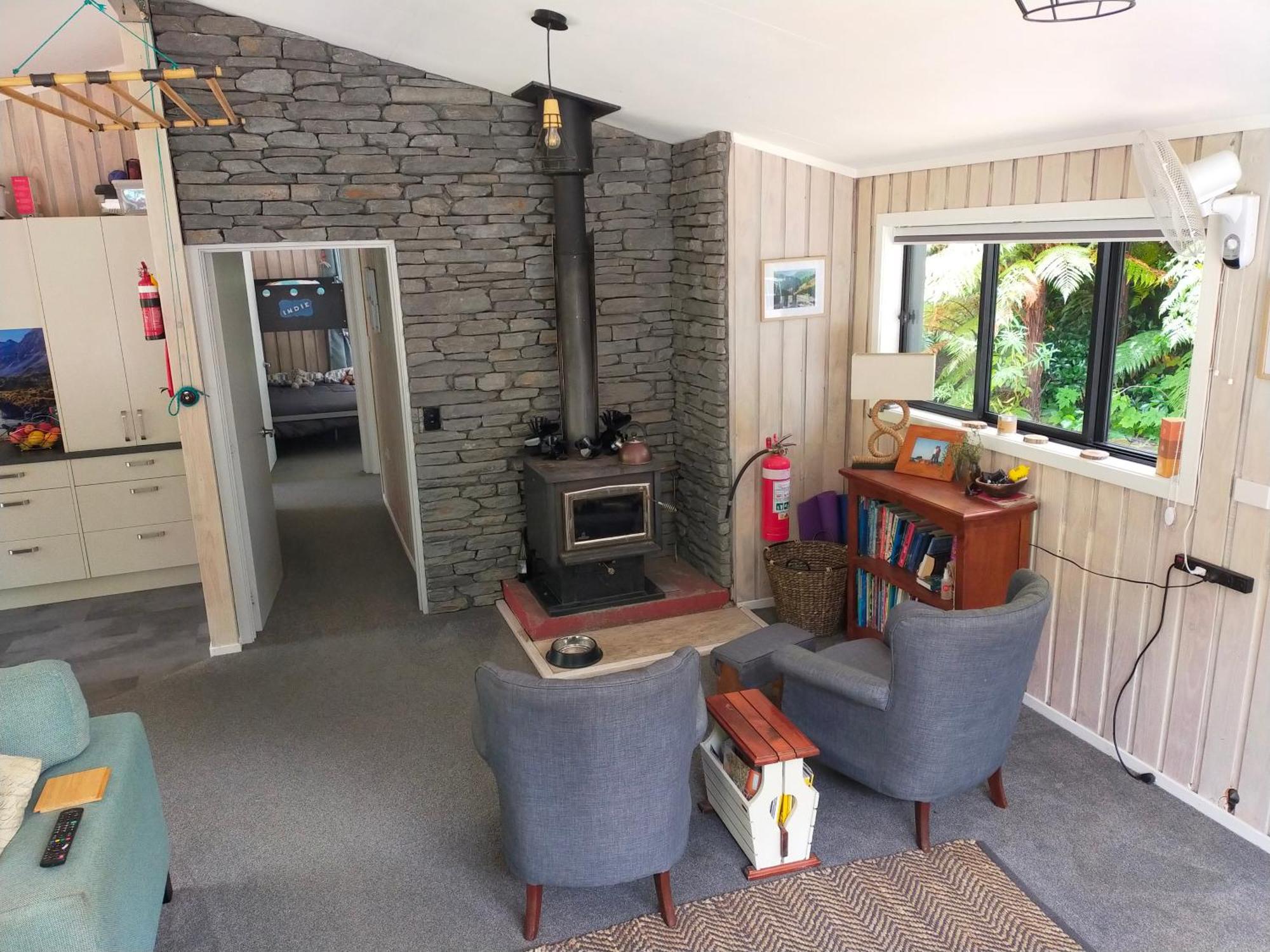 Maitai Whare Iti - Adventure Cabins & House ネルソン エクステリア 写真