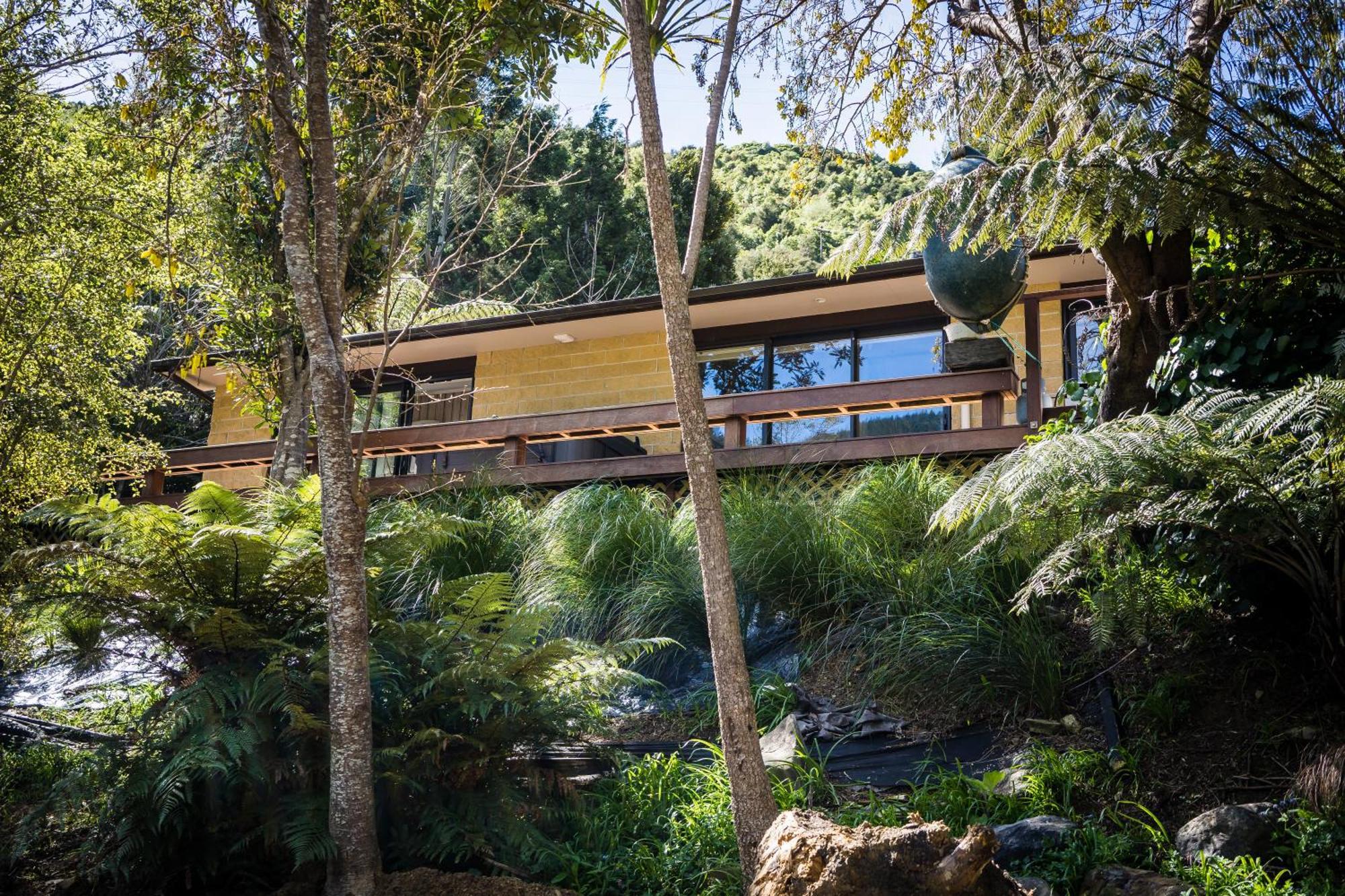 Maitai Whare Iti - Adventure Cabins & House ネルソン エクステリア 写真
